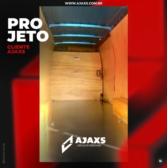[VIDEO] Projeto entregue Carro Iveco Revestido em Compensado Naval